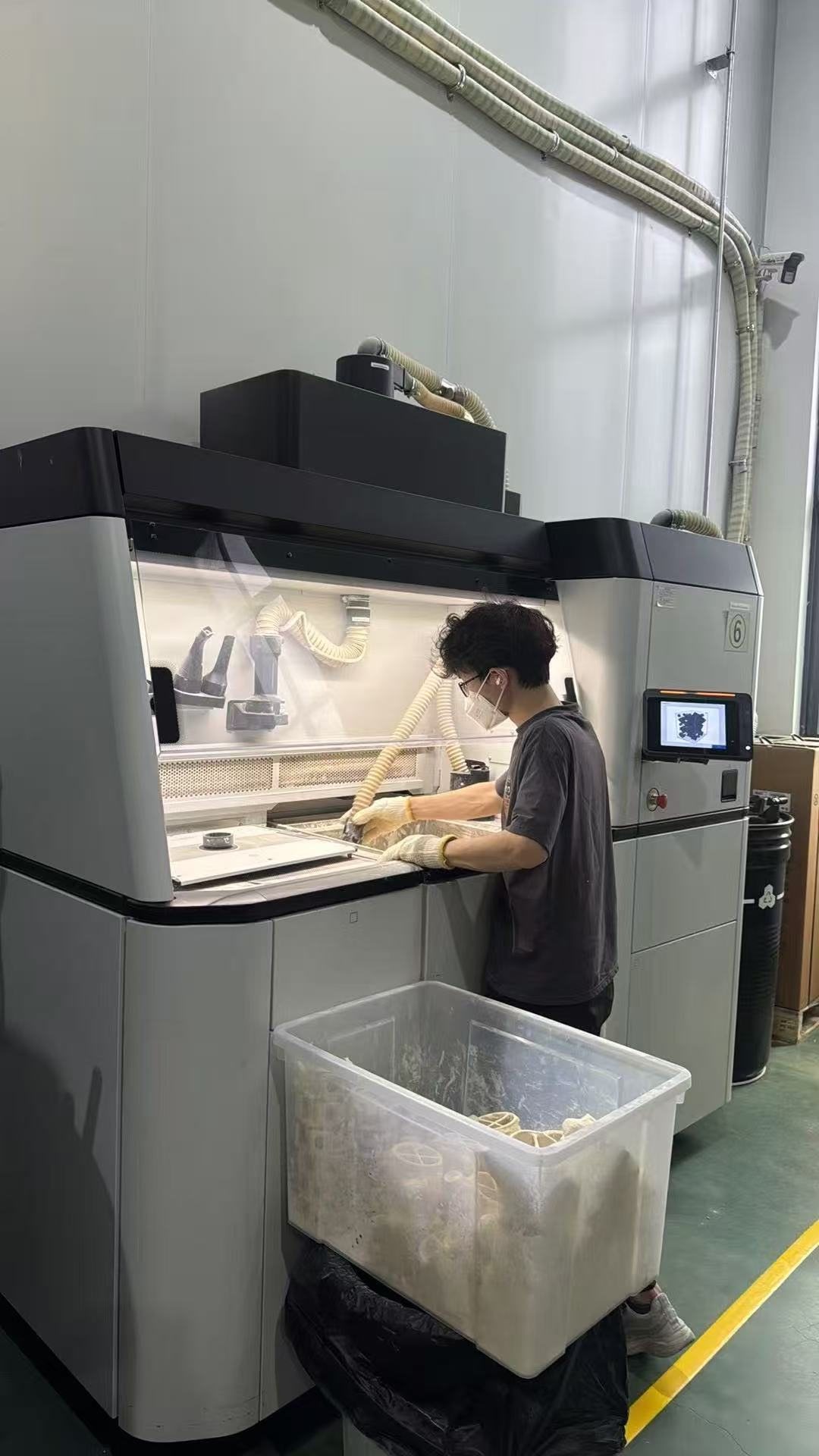 3D Print produced via Global Supply Network's overseas manufacturing partners.
